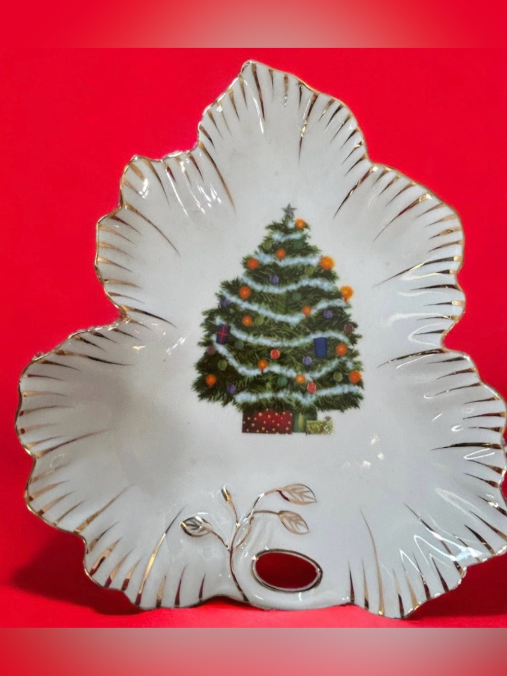 Ace Collection Christmas Tree Plate with Gold Accents